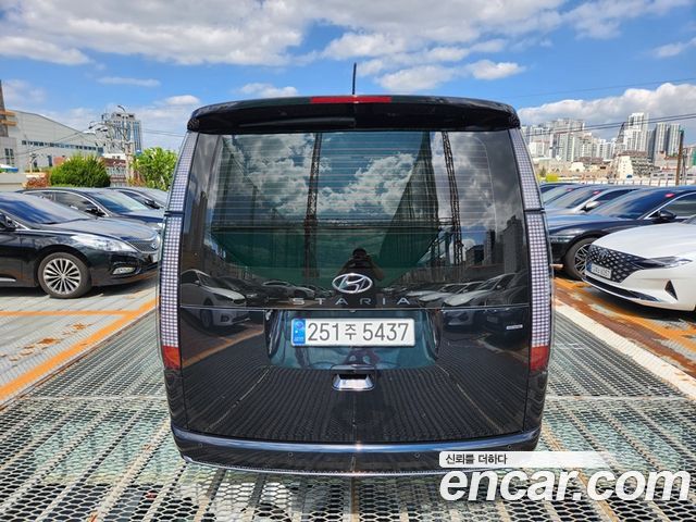 Hyundai Staria 4WD Lounge 7-Seater Inspiration - фото 4