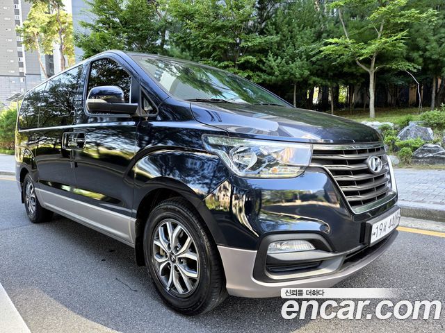Hyundai Starex New Urban 9-Seater Premium Spicial - фото 2