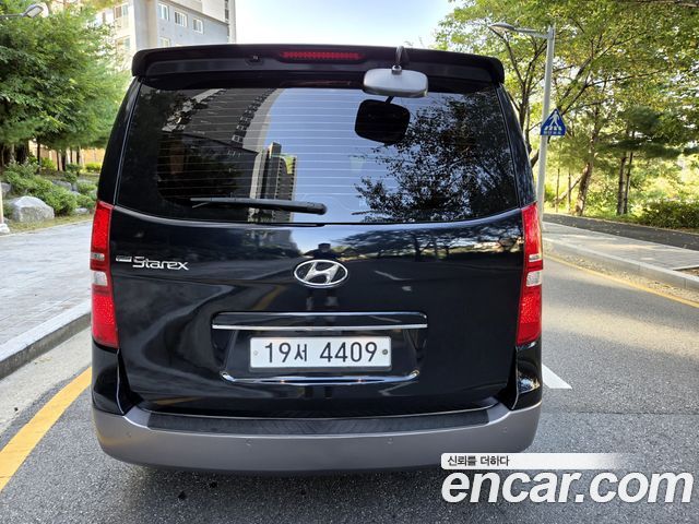 Hyundai Starex New Urban 9-Seater Premium Spicial - фото 4