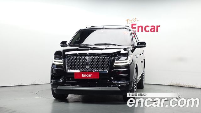 Lincoln Navigator 4-го поколения 3.5L - фото 2
