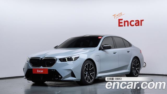 BMW M5 G90 M5 Sedan - фото 0
