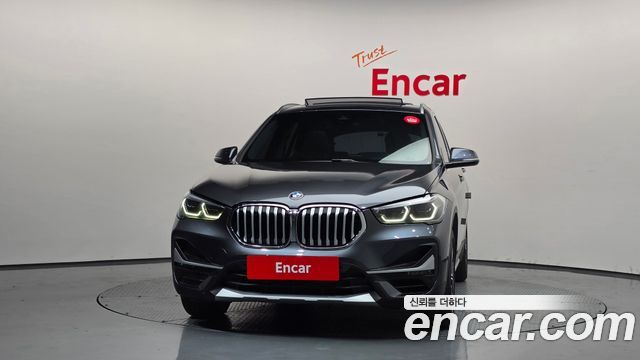 BMW X1 F48 xDrive 20i xLine - фото 2