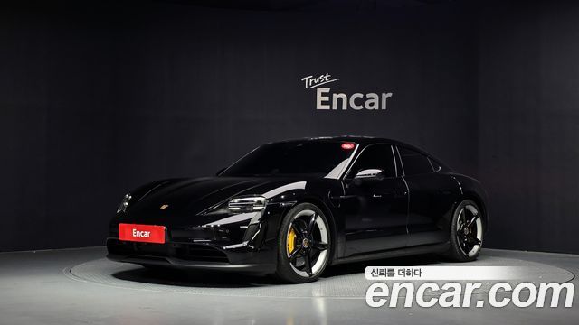 Porsche Taycan Base - фото 0