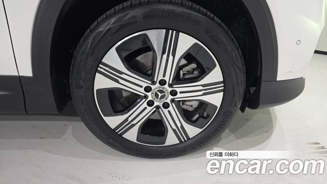 Mercedes-Benz EQB X243 EQB300 4MATIC Progressive - фото 4