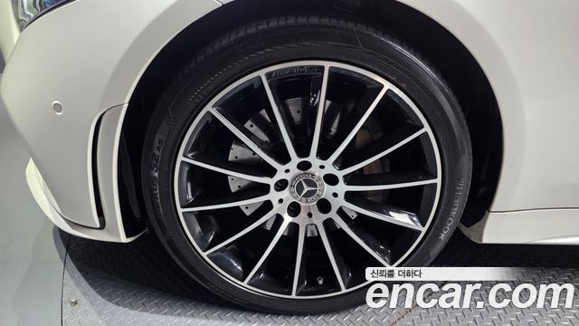Mercedes-Benz CLS-Class C257 CLS400d 4MATIC AMG Line - фото 4