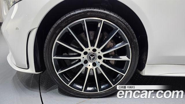 Mercedes-Benz CLS-Class C257 CLS450 4MATIC AMG Line - фото 4