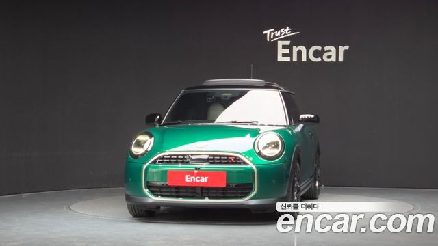 Mini Cooper S 4-го поколения Favoured - фото 2