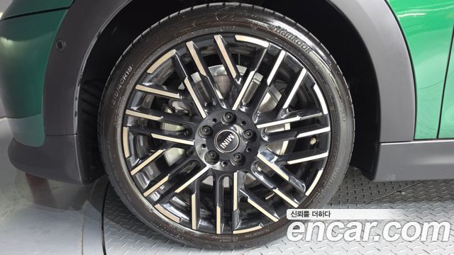 Mini Cooper S 4-го поколения Favoured - фото 4