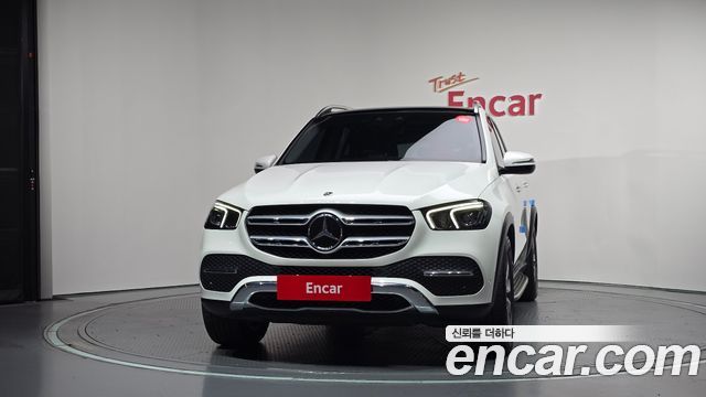 Mercedes-Benz GLE-Class W167 GLE300d 4MATIC - фото 2