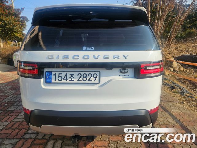 Land Rover Discovery 3.0 TD6 HSE Luxury - фото 1