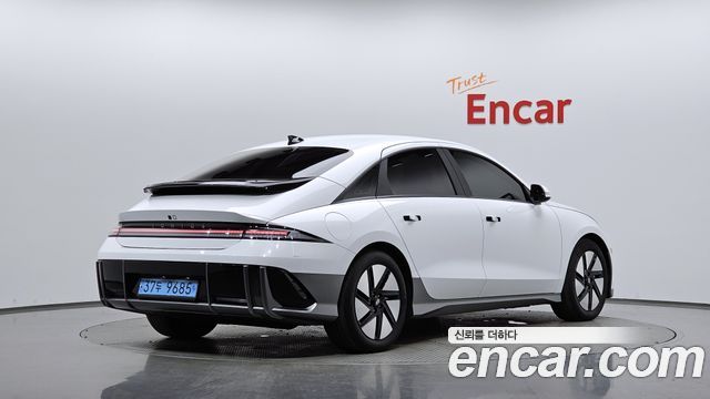 Hyundai Ioniq6 Long Range Exclusive - фото 0