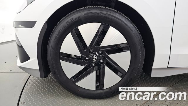 Hyundai Ioniq6 Long Range Exclusive - фото 3