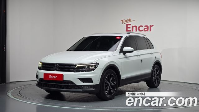 Volkswagen Tiguan 2-го поколения 2.0 TDI Prestige - фото 0