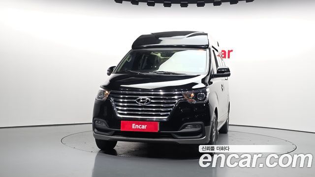 Hyundai Starex New Urban 9-Seater Exclusive - фото 2