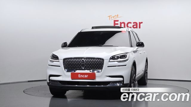 Lincoln Aviator 2-го поколения 3.0 Reserve AWD - фото 2