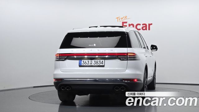 Lincoln Aviator 2-го поколения 3.0 Reserve AWD - фото 3