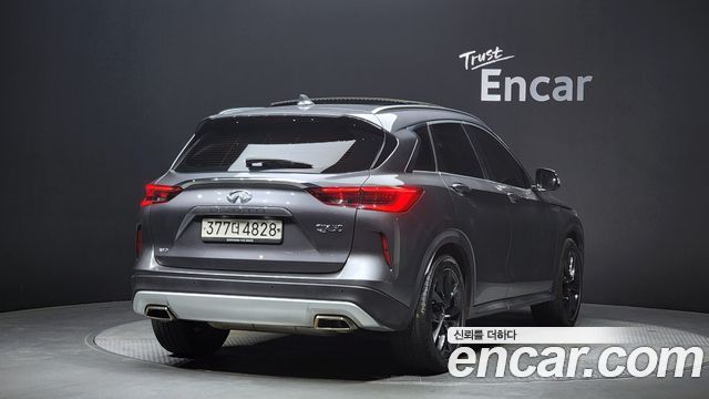 Infiniti QX50 2.0 Sensory AWD - фото 1
