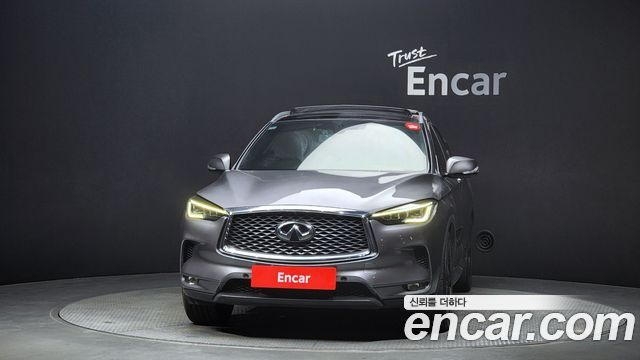 Infiniti QX50 2.0 Sensory AWD - фото 2