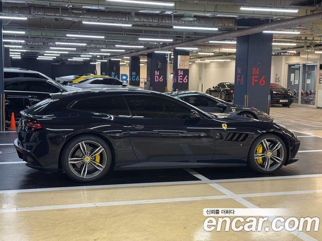 Ferrari GTC4 Lusso 6.3 V12 - фото 2
