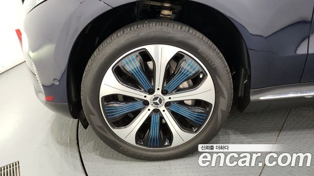 Mercedes-Benz EQC N293 EQC400 4MATIC - фото 4
