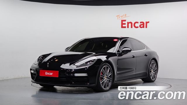 Porsche Panamera 4.0 Turbo - фото 0