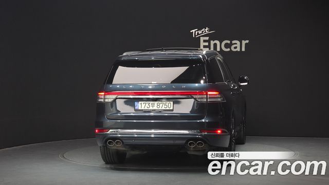 Lincoln Aviator 2-го поколения 3.0 Black Label AWD - фото 3