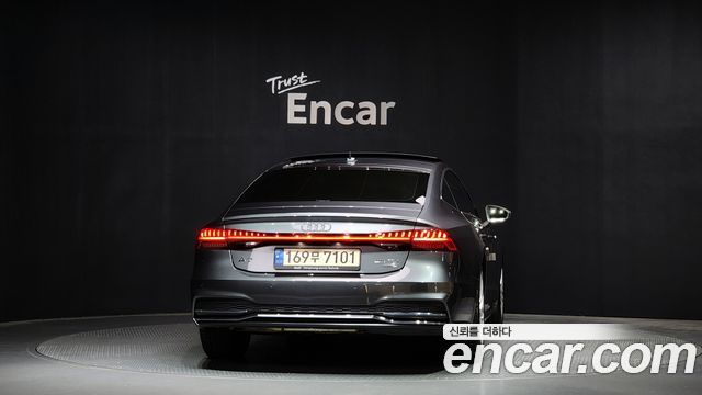 Audi A7 45 TDI Quattro Premium - фото 3