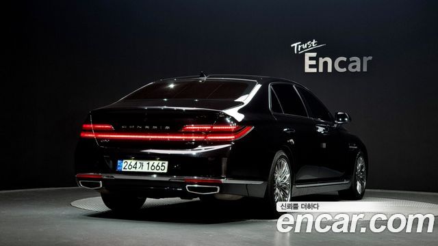 Genesis G90 5.0 AWD Prestige - фото 1