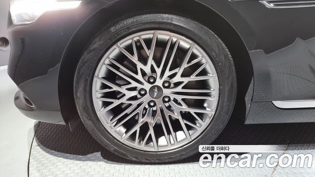 Genesis G90 5.0 AWD Prestige - фото 4