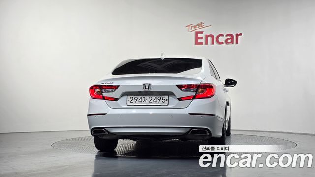Honda Accord 10-го поколения 1.5 Turbo - фото 3