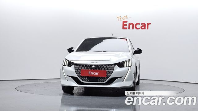 Peugeot 208 2-го поколения GT - фото 2