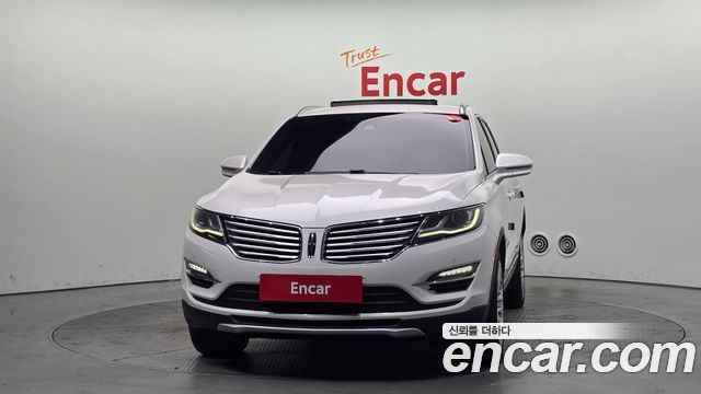 Lincoln MKC 2.0 AWD - фото 2
