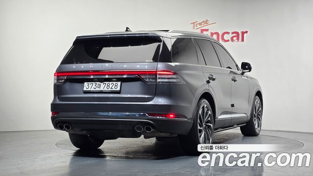 Lincoln Aviator 2-го поколения 3.0 Reserve AWD - фото 1