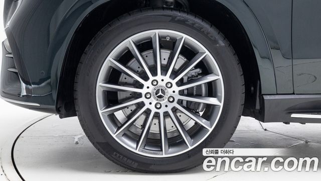Mercedes-Benz GLE-Class W167 GLE450 4MATIC - фото 4