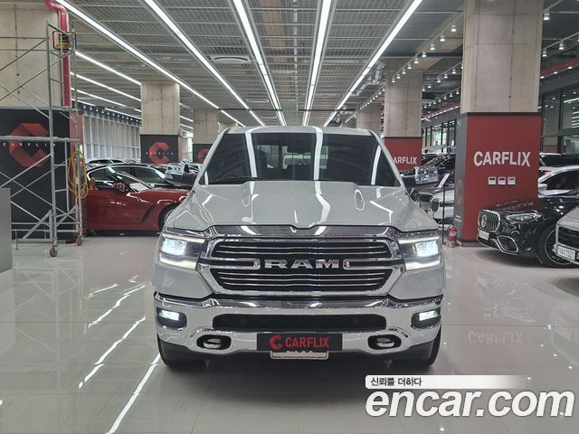 Dodge Ram Pick Up 5.7 - фото 0