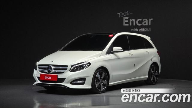 Mercedes-Benz B-Class W246 B220 - фото 0