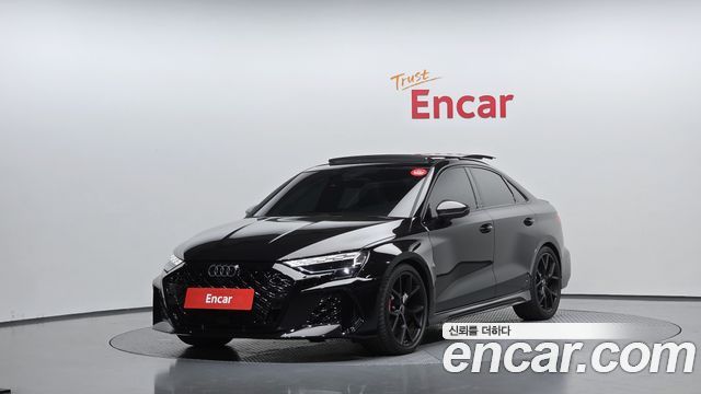 Audi RS3 2.5 TFSI Quattro - фото 0