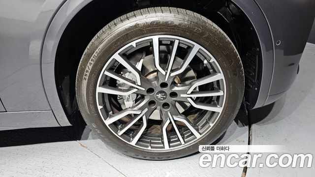 Maserati Grecale 2.0 AWD GT - фото 4