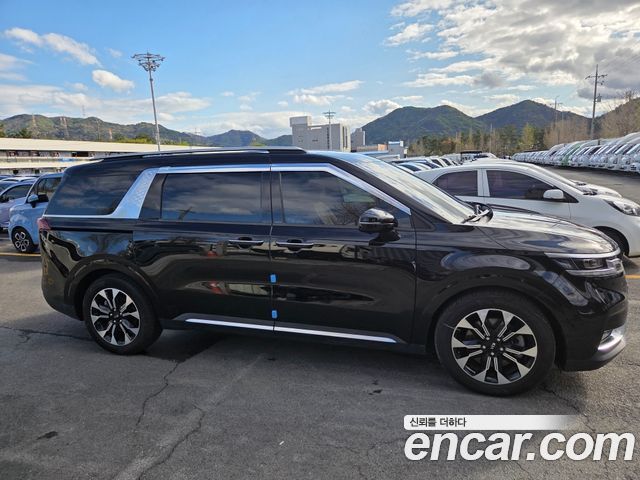 Kia Carnival 4-го поколения 9-Seater Signature - фото 2