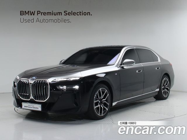BMW i7 G70 eDrive 50 M Sport - фото 0