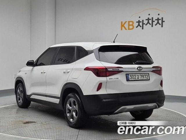 Kia Seltos Diesel 1.6 2WD Trendy - фото 2