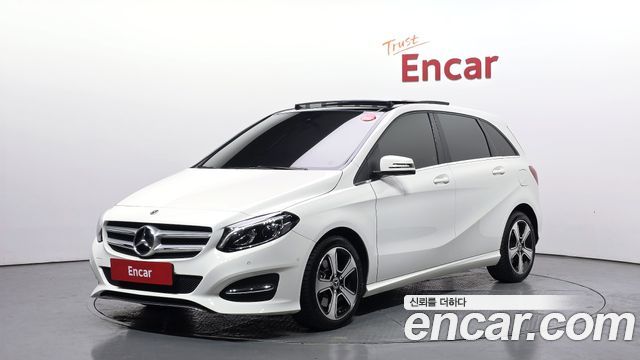 Mercedes-Benz B-Class W246 B220 - фото 0