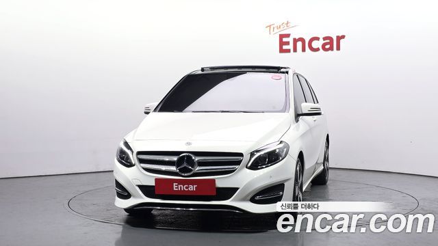 Mercedes-Benz B-Class W246 B220 - фото 2