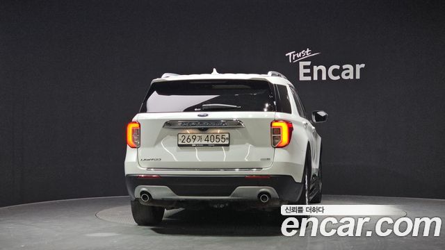 Ford Explorer 6-го поколения 2.3 LimIted 4WD - фото 3