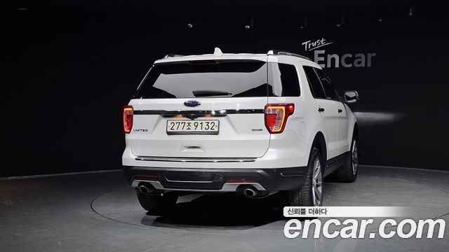 Ford Explorer 2.3 Limited 4WD 5th - фото 3