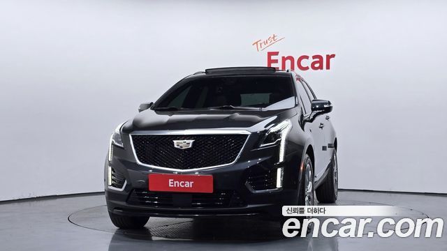 Cadillac XT5 3.6 Sport AWD - фото 2