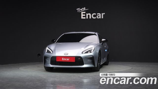 Toyota 86 GR86 2.4 Premium - фото 2