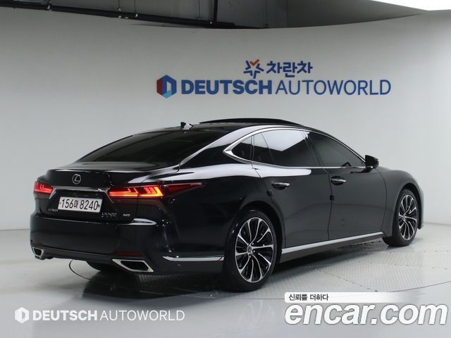 Lexus LS LS500 3.5 Luxury AWD - фото 1