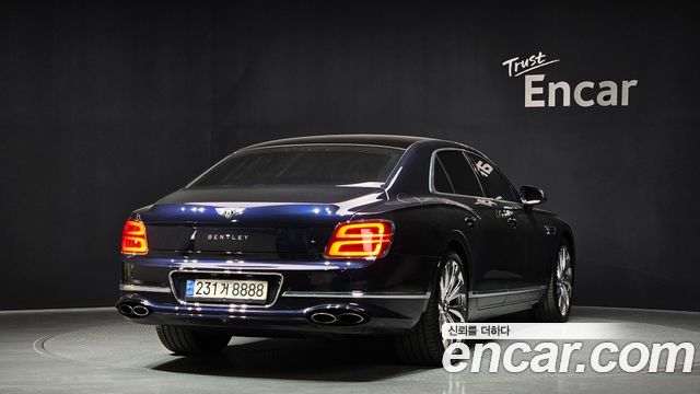 Bentley Flying Spur 3-го поколения 4.0 - фото 1