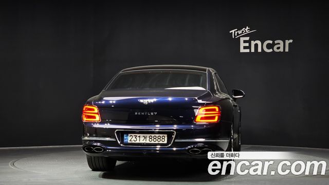 Bentley Flying Spur 3-го поколения 4.0 - фото 3